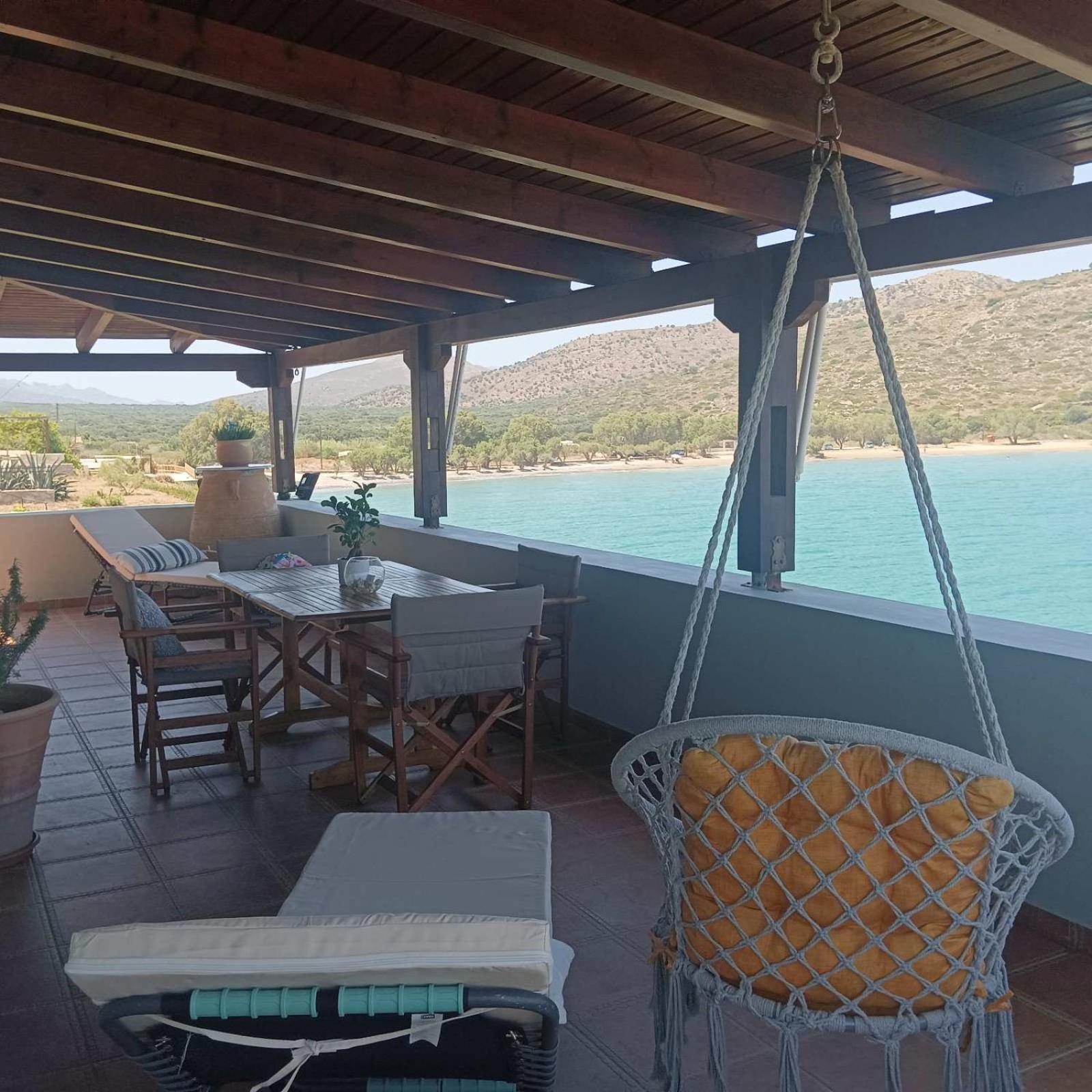 Tholos Alexandra'S Beachfront House Kavoúsion Extérieur photo