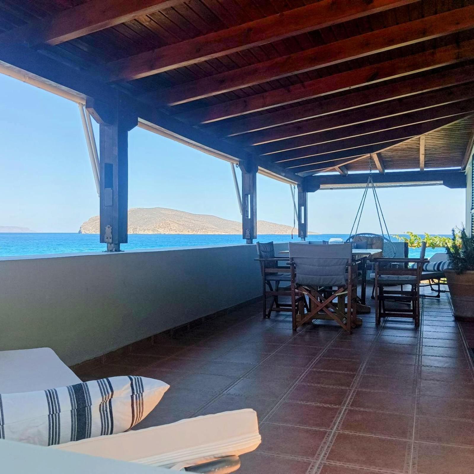 Tholos Alexandra'S Beachfront House Kavoúsion Extérieur photo